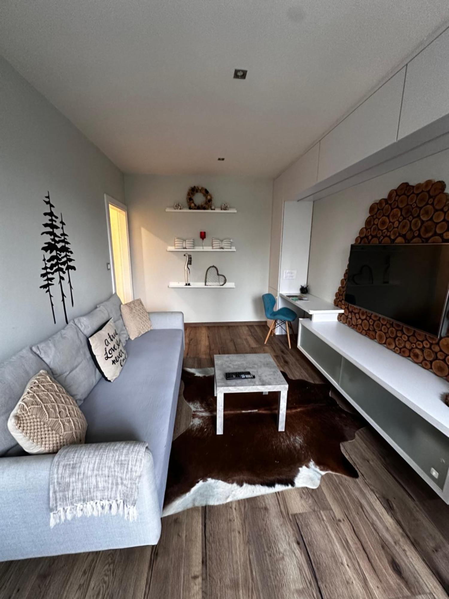 We Apartment - Close To The Center & City View, Self Check-In 24H Μπάνσκα Μπίστριτσα Εξωτερικό φωτογραφία